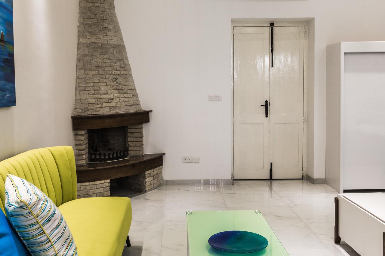 Апартаменты Cittadella Boutique Living Виктория Экстерьер фото