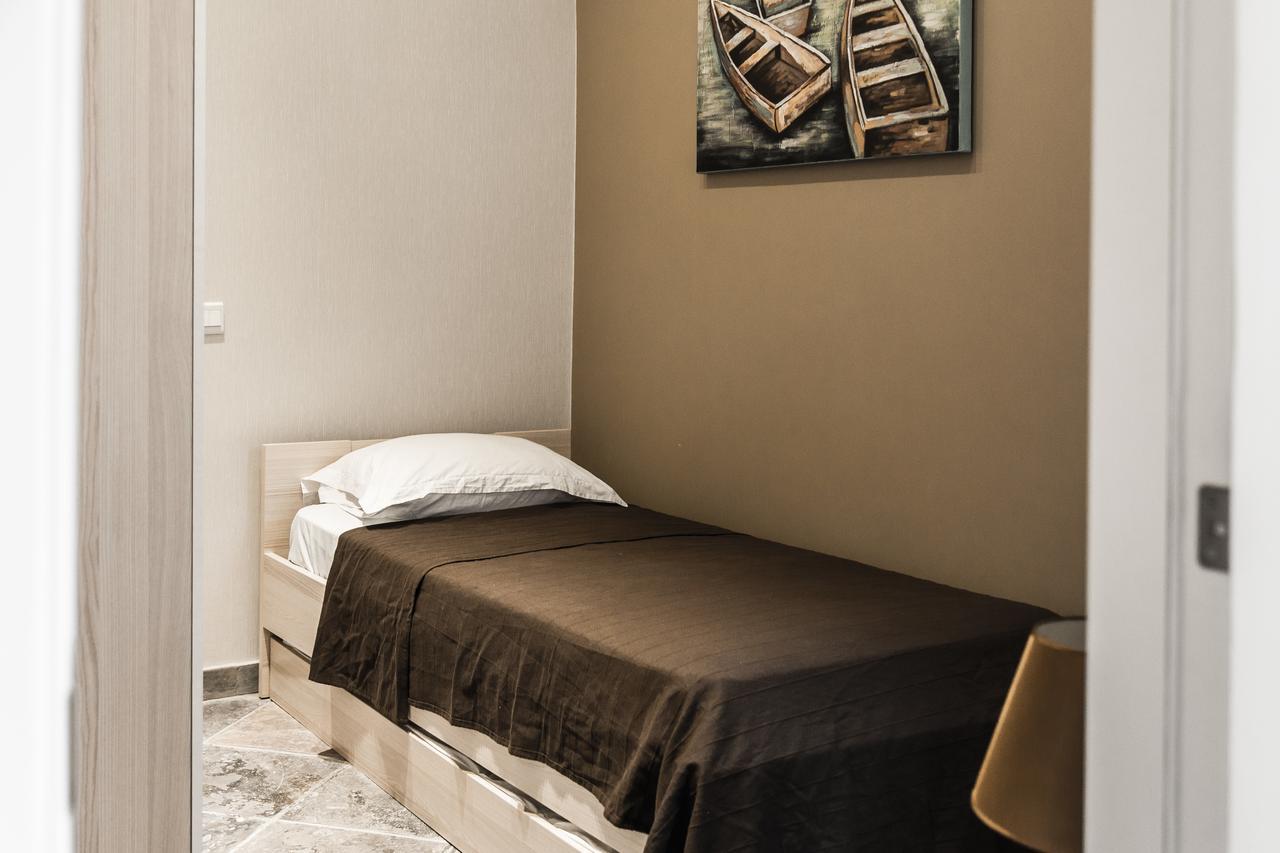 Апартаменты Cittadella Boutique Living Виктория Экстерьер фото